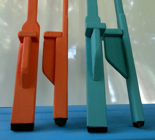 Perna de pau com haste e até 30cm no pé