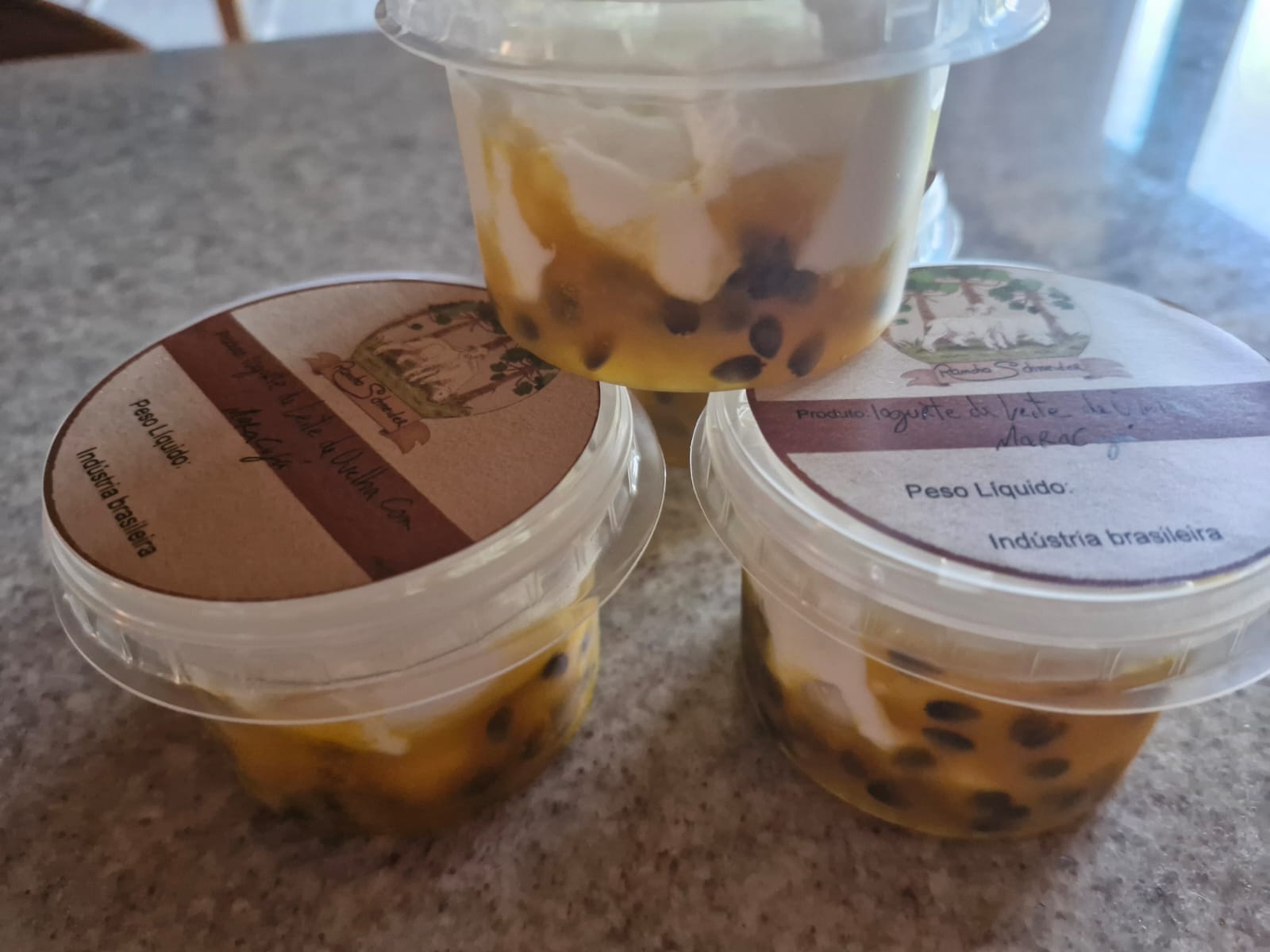 Iogurte de Leite de Ovelha (com maracujá) - 140g